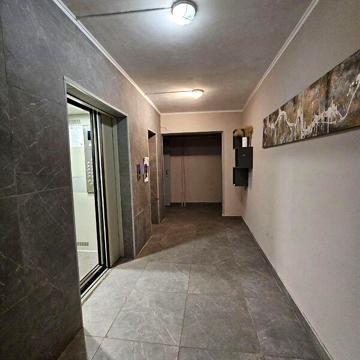 Продаж 3к Квартира Сонячна Набережна (Малиновського Маршала) вулиця