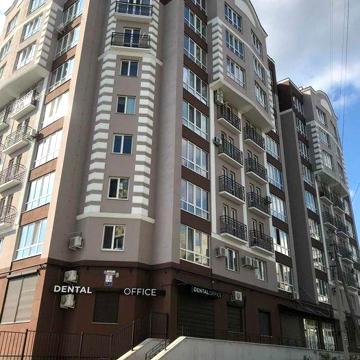 Продається 3-х кімнатна квартира в новобудові.