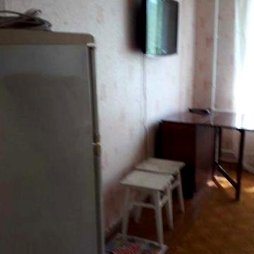 Продам гостинку м. Ботанический сад