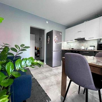 Продам 1-кімнатну квартиру з новим ремонтом! Меблі+техніка