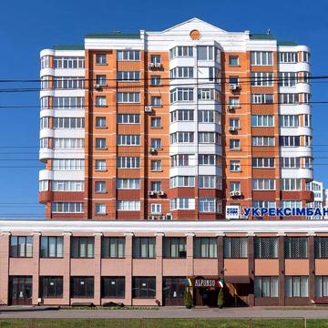 Продаж 3 кімнатна 118,9 кв.м ремонт меблі Центр Градецький пр. Миру 76