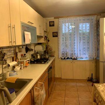 Продам капитальный дом на п. Котовского. Золотой треугольник