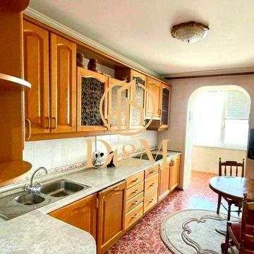 Продаж 3 х кім кв 100 м² . По вул-Старонаводницька 6. Можливий ТОРГ !!