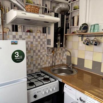 2-кімнатна квартира, Соломʼянський район, Метробудівська 6а
