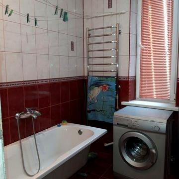 Продам 2-х комнатную высокогабаритную квартиру в городе ЖК блок