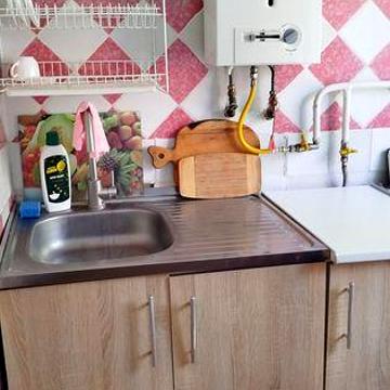 Продаж 3-кімнатної квартири, в цегляному будинку, вул. Білоцерківська.