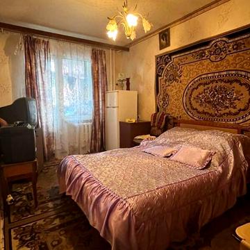 Продаж 3к Квартира Зернова вулиця