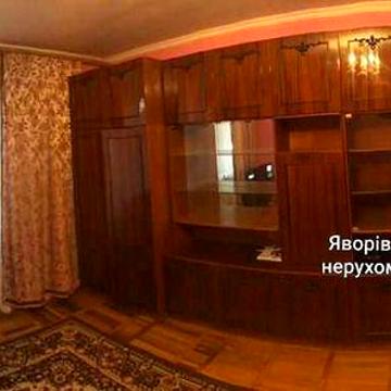 Здається в довготривалу оренду 1-кімн. квартира в м. НОВОЯВОРІВСЬК.