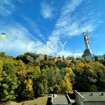 БЕЗ % Апартаменти у центрі 220м2 вул. Редутна, 67, Печерськ