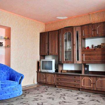 3к квартира з ремонтом. Постанова, Сертифікат - так!
