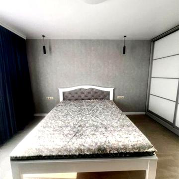 Сдам нову сучасну 2 кім.кв. ЖК Лагуна на березі Дніпра