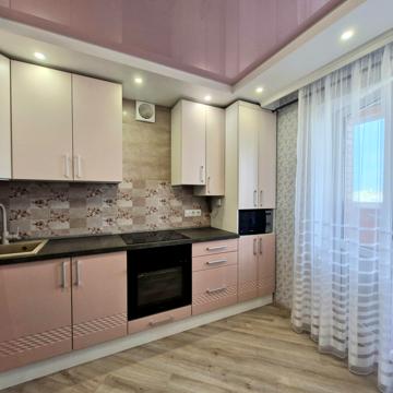 Збройних Сил України вул. (Інтернаціоналістів), 36