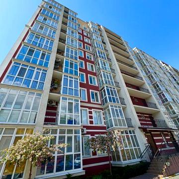 Продаж квартири з ремонтом лоджія балкон