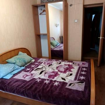 Сдам 3 комнатную квартиру , центр по Троицкой ,в хорошем районе