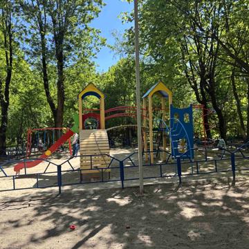 Перемиська вул., 11б