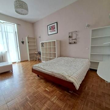 Шота Руставелі вул., 31-Б