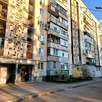 Спешите!!! Старая цена! 1 комн.кв. м. Индустриальная( Электровозная, 4