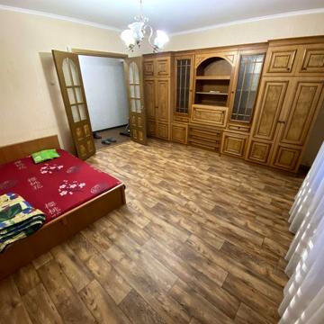 Квартира 3 кімнатна