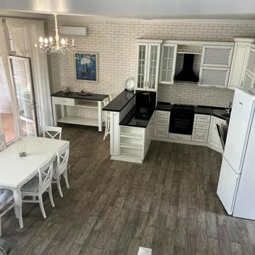 Львівська вул., 34