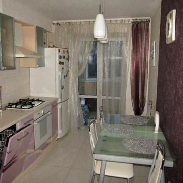 Здається 3кім.квартира пр.Юності 14000грн