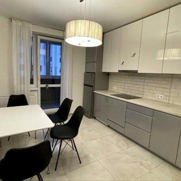 Сдам 1комн квартиру м. Гагарина в новострое  ЖК Левада