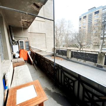 Французький бульв., 12/1