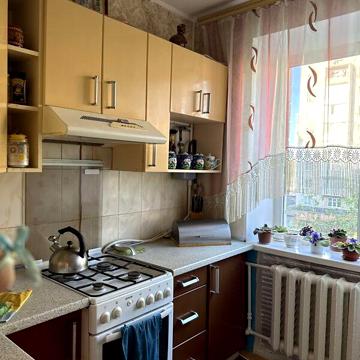 Продаж 2к Квартира Нечуя-Левицького вулиця