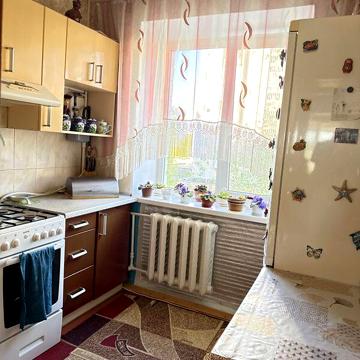 Продаж 2к Квартира Нечуя-Левицького вулиця