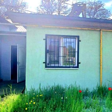 Продам 2х.ком. с пристройкой в пригороде Черноморска