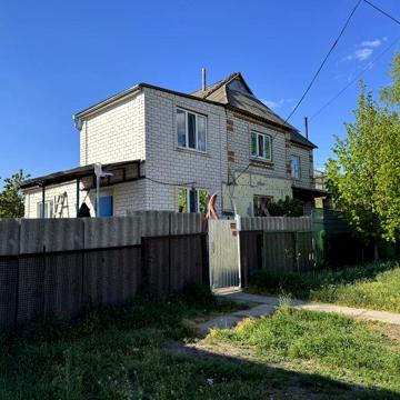 Продам дом, удобно как для жизни так и для бизнеса, район 4 школы