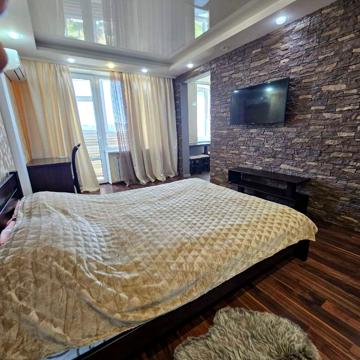 Людвіга Свободи просп., 40