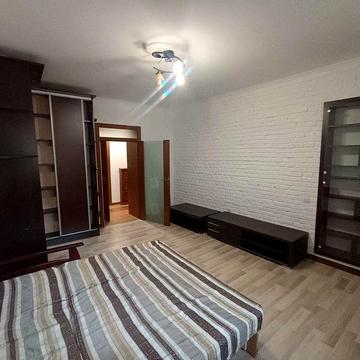 Оренда  1-ної квартири (вул.Конотопська 13)