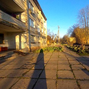 Продам 2х.кімн.кввртуру в мтс Бірки ( Мерефа)52м 13тис.