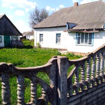 Продам будинок в центрі міста! Ічня