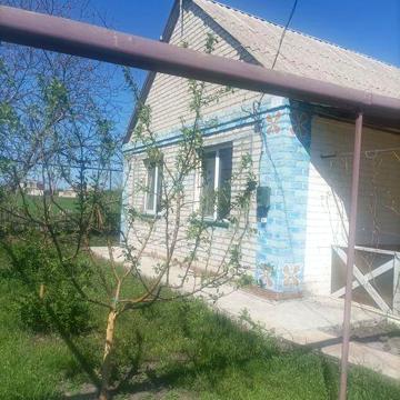 Продам будинок у селі Личкове Днепр.обл. Новомоск.Район