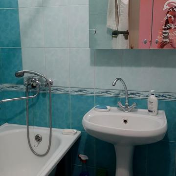 Гірська вул., 4