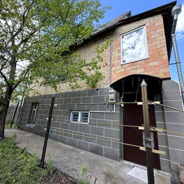Продам дачу в 50 м від озер,ліса,с.Бузова.25 км від Київа