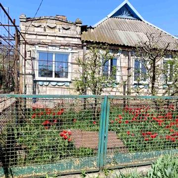 Продам гарний будинок біля Марганця