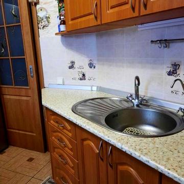 4-кімнатна квартира в Києві на вул. Бальзака, 4А