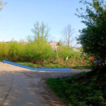 Продається старий будинок на ділянці 25 соток під забудову, власник