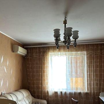 Квартира 4 кімнати
