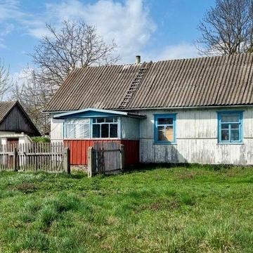 Продається будинок в с.Хролин