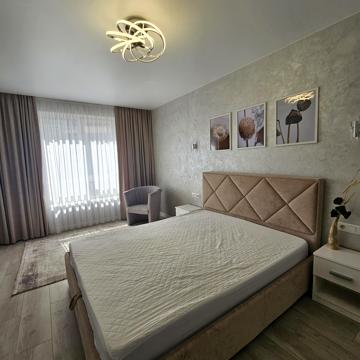 Домбровського вул., 3б, к.4-7
