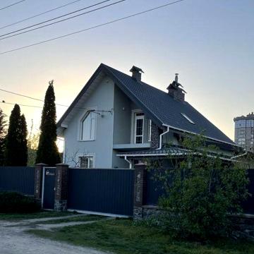 Продам будинок в центрі! Вулиця Руденка