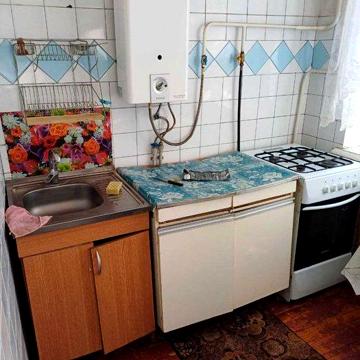 Продам квартиру 2-х комнатную в центре