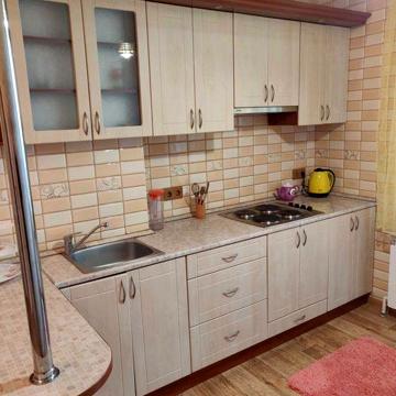 Оренда 1к квартири по вул.Осіння 33, М.Академмістечко 5хв