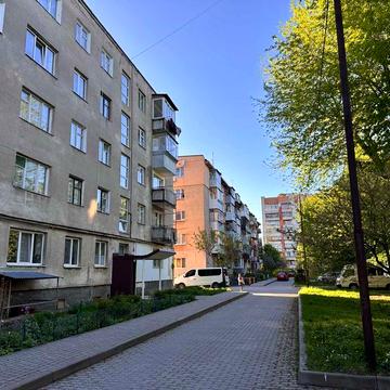 Продаж 2 кім. кв.  Винники вул. Кільцева