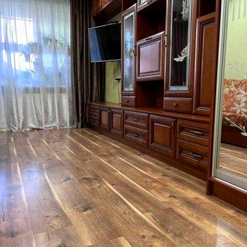 Продаж гарної 3 кім. квартири р-н кінотеатра "Мир".