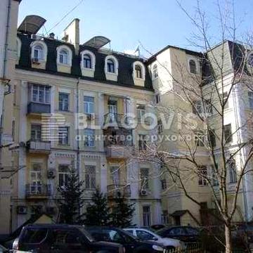 Продажа квартири 3к Бехтеревський пров., 13а доревол Н=3,2м