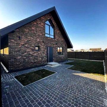Продаж окремого будинку з Баварської Кладки Київ 5хв м.Славутич БЕЗ %